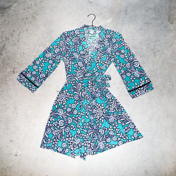 Floral Pajamas Set Two Piece‎ Loungewear Matching Set Sleepwear Size Medium - Picture 2 of 6